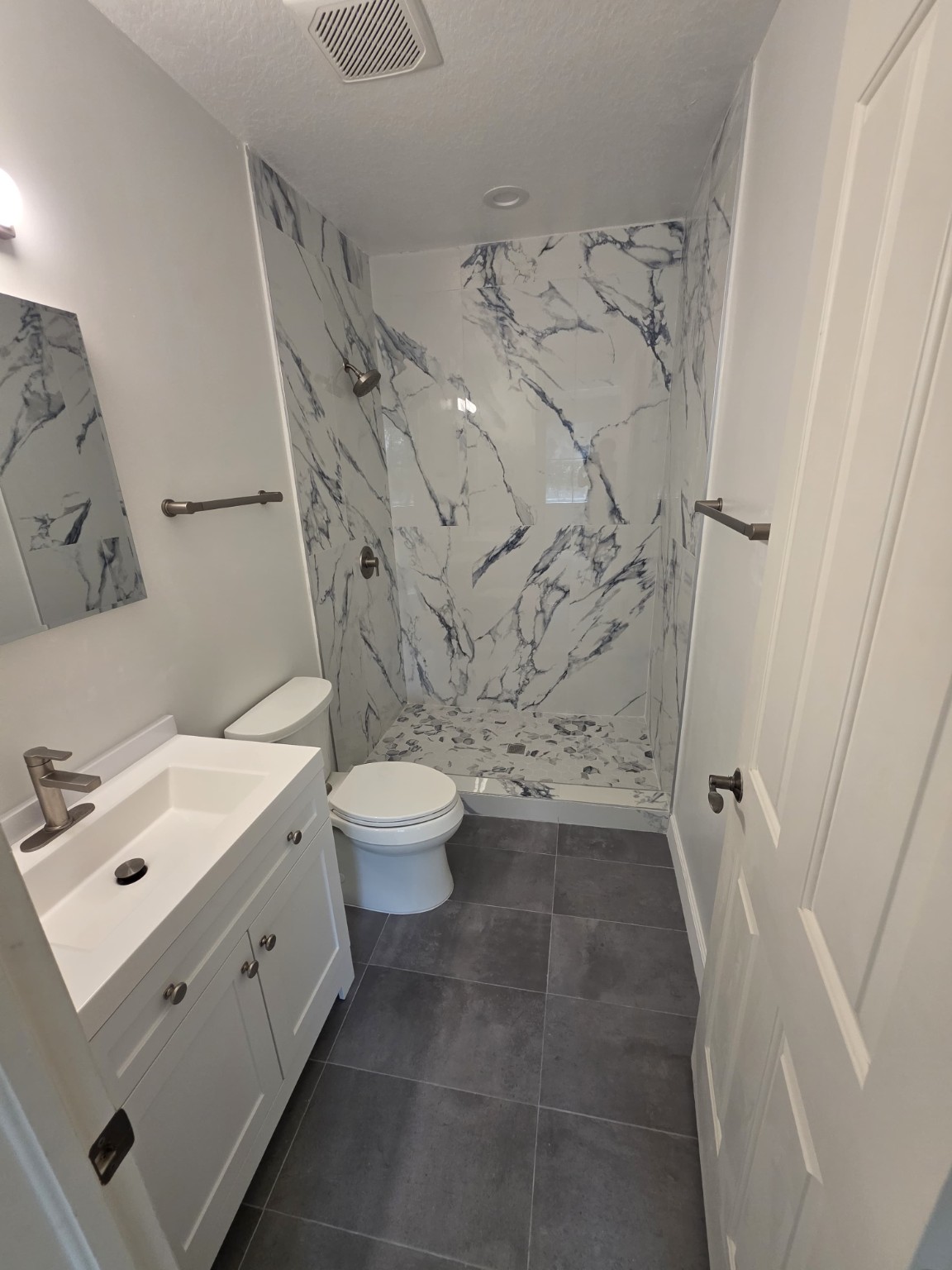 Completed bathroom renovation in Palm Beach Gardens